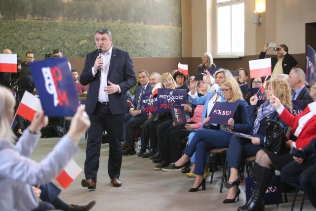 W Katowicach odbyło się spotkanie organizowane w ramach przedwyborczej trasy programowej Prawa i Sprawiedliwości.