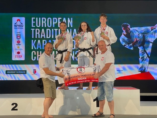 Reprezentanci Klubu Karate NIDAN zdobyli we Włoszech osiem medali mistrzostw Europy.