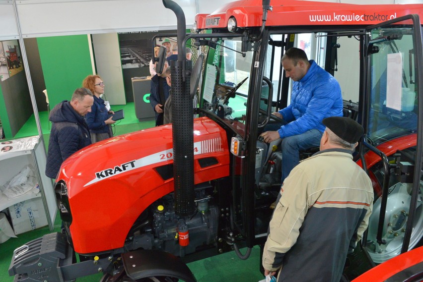 Agrotech 2019 w Kielcach. Cudne i mega nowoczesne ciągniki zachwycają 