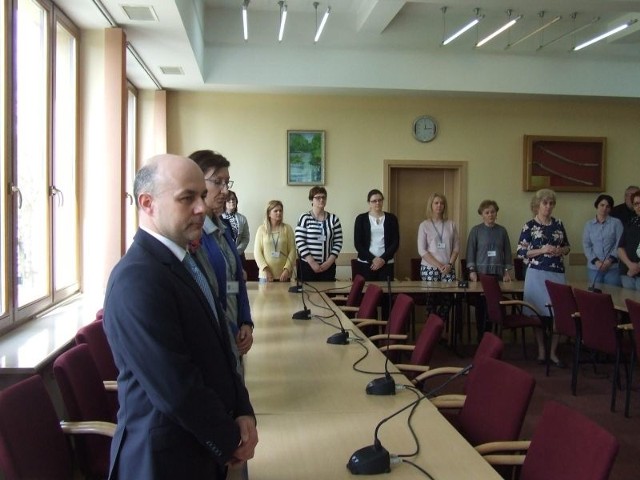 Wojciech Skibiński, dotychczasowy dyrektor Gminnego Ośrodka Sportu, Turystyki i Rekreacji w Rzgowie, a także Gminnego Ośrodka Kultury (pierwszy z lewej)