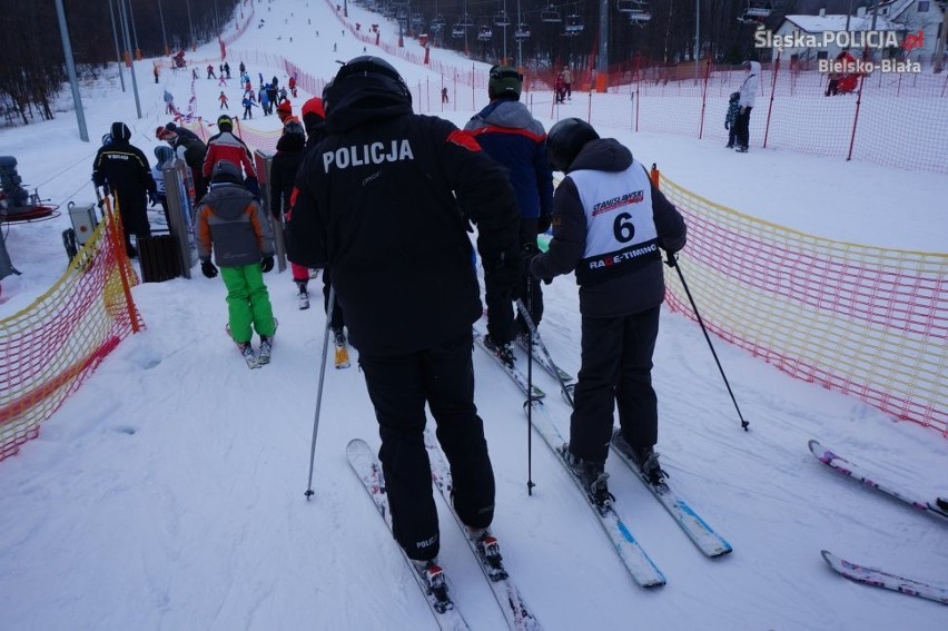 Policja uczyła bezpiecznych zasad jazdy na nartach