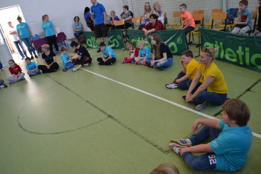 Urodziny Klubu Olimpiad Specjalnych "Młode wilki" w Golubiu-Dobrzyniu [zdjęcia]