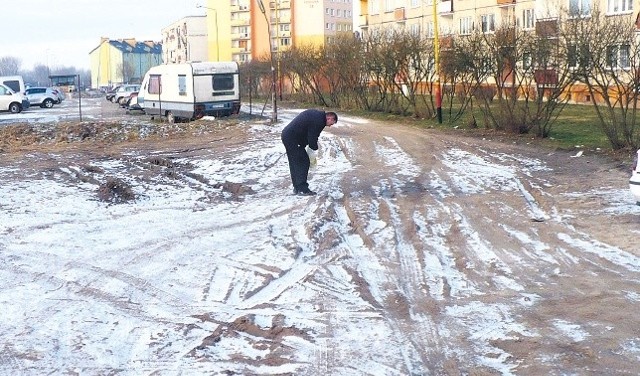 Gdy puści mróz, tego odcinka drogi lepiej nie pokonywać pieszo.