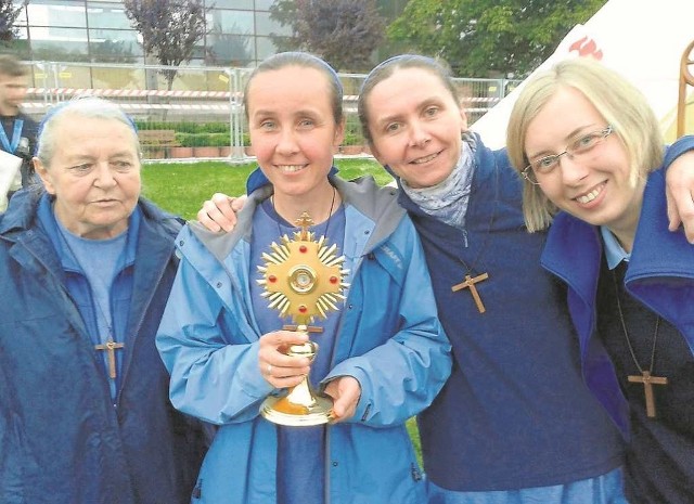 Małe siostry Jezusa: od lewej Teresa, Krystyna Klara, Gosia (obecnie na Filipinach) i Justyna