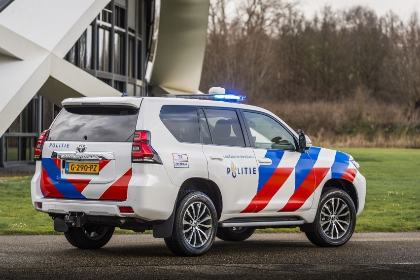 Toyota podpisała umowę z Policją Narodową w Niderlandach na...