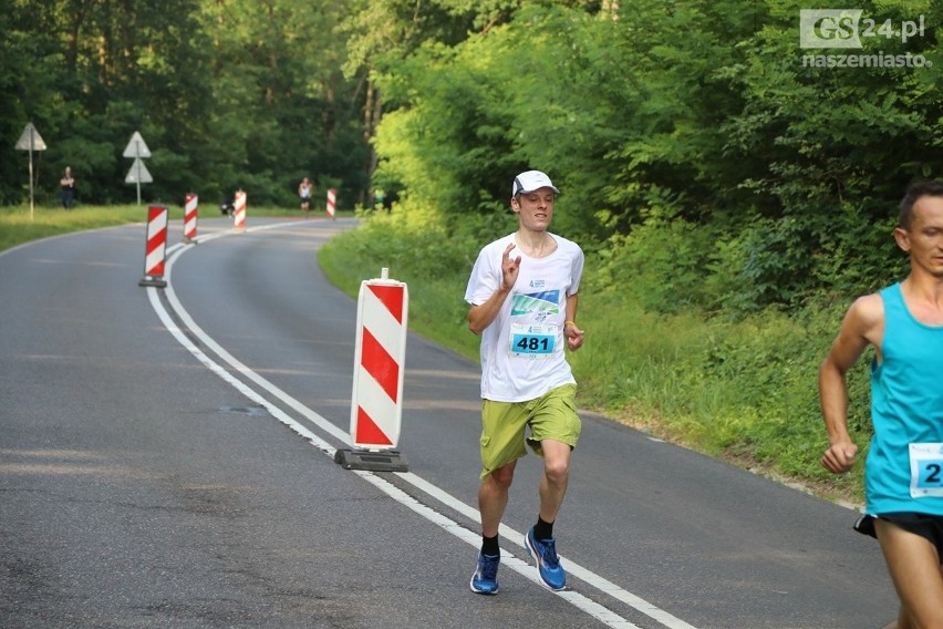 Maraton Szczeciński 2018: pół tysiąca biegaczy! [DUŻO ZDJĘĆ, WIDEO]