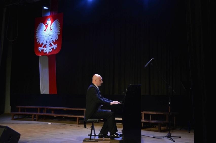Gwiazdą koncertu w Suchedniowie, zorganizowanego z okazji...
