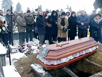 Julian Lubicz-Sadowski spoczął na cmentarzu parafialnym w Ostrołęce