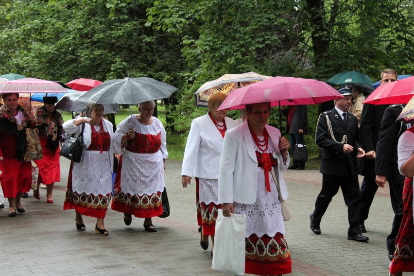 Miejskie dożynki odbywają się w niedzielę w Dąbrowie...