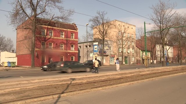 Założyli się, kto więcej wypije. Jeden zmarł, drugi trafił do szpitala ze śmiertelną dawką alkoholu we krwi