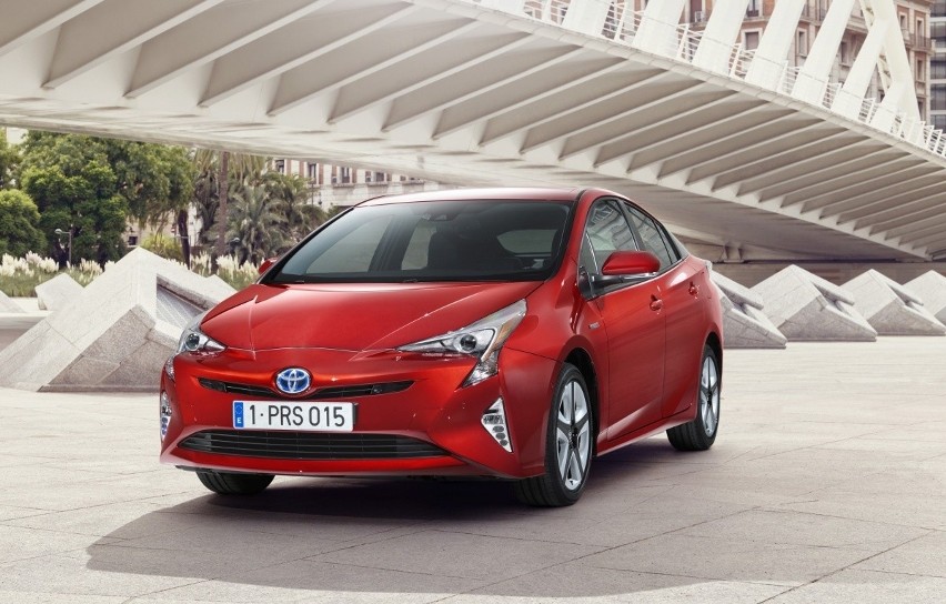 Prius 2016 zadebiutował na japońskim rynku 9 grudnia....