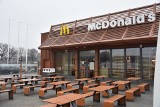 Nowy McDonald's przy autostradzie A1 w Bełku ruszy lada dzień. Jak wygląda w środku?