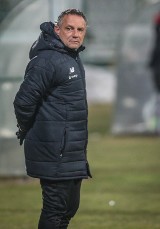 Piotr Nowak, trener Lechii Gdańsk: Taktyki kamikadze nie przewiduję. Każdy punkt jest na wagę złota