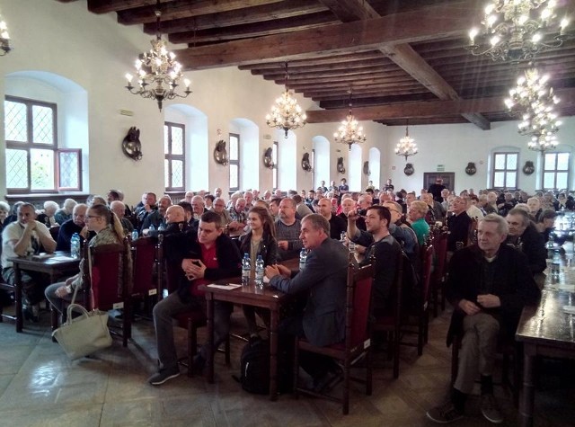 Na zaproszenie do spotkania z Pawłem Kukizem odpowiedziało mnóstwo brzeżan.