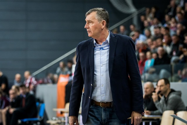 Tomasz Herkt, trener koszykarek Artego Bydgoszcz, ma już prawie komplet kadry zespołu i zna rywalki, z którymi Artego zagra jesienią w EuroCup.