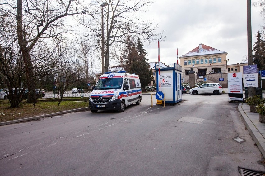 Rośnie liczba potwierdzonych przypadków koronawirusa w...