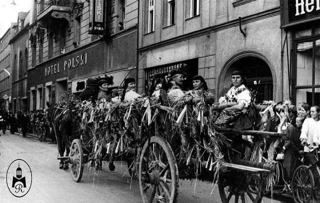 Hotel Polski w Rybniku na Rynku. Czy "hotel Korfantego" będzie jeszcze otwarty? (ZBIORY MUZEUM W RYBNIKU)