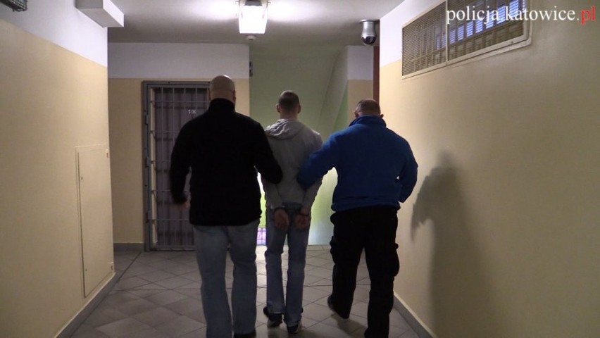 Katowice: Diler narkotykowy uciekł przed policją na balkon