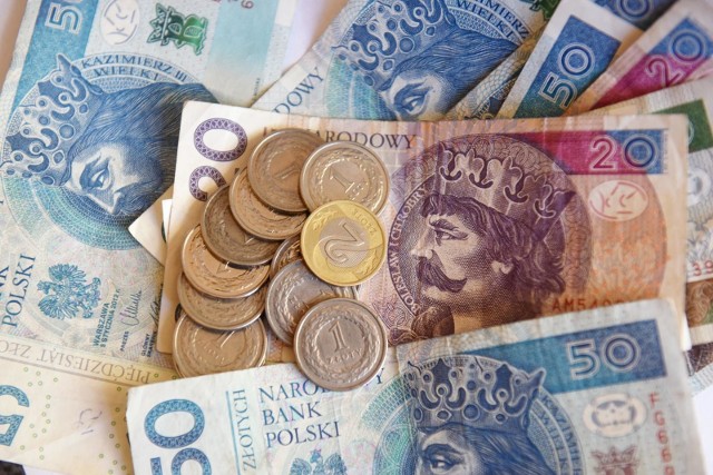Pożyczka gotówkowa w niełasce. Polacy biorą obecnie znacznie mniej pieniędzy z instytucji pozabankowych niż w 2019 r. Dlaczego?
