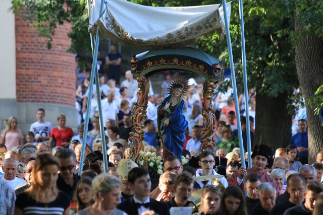 INAUGURACJA WIELKIEGO ODPUSTU W KALWARII ZEBRZYDOWSKIEJ