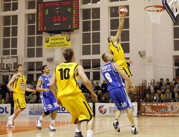 Koszykarze Sokoła zagrają w środę pierwszy mecz po półtoratygodniowej przerwie.