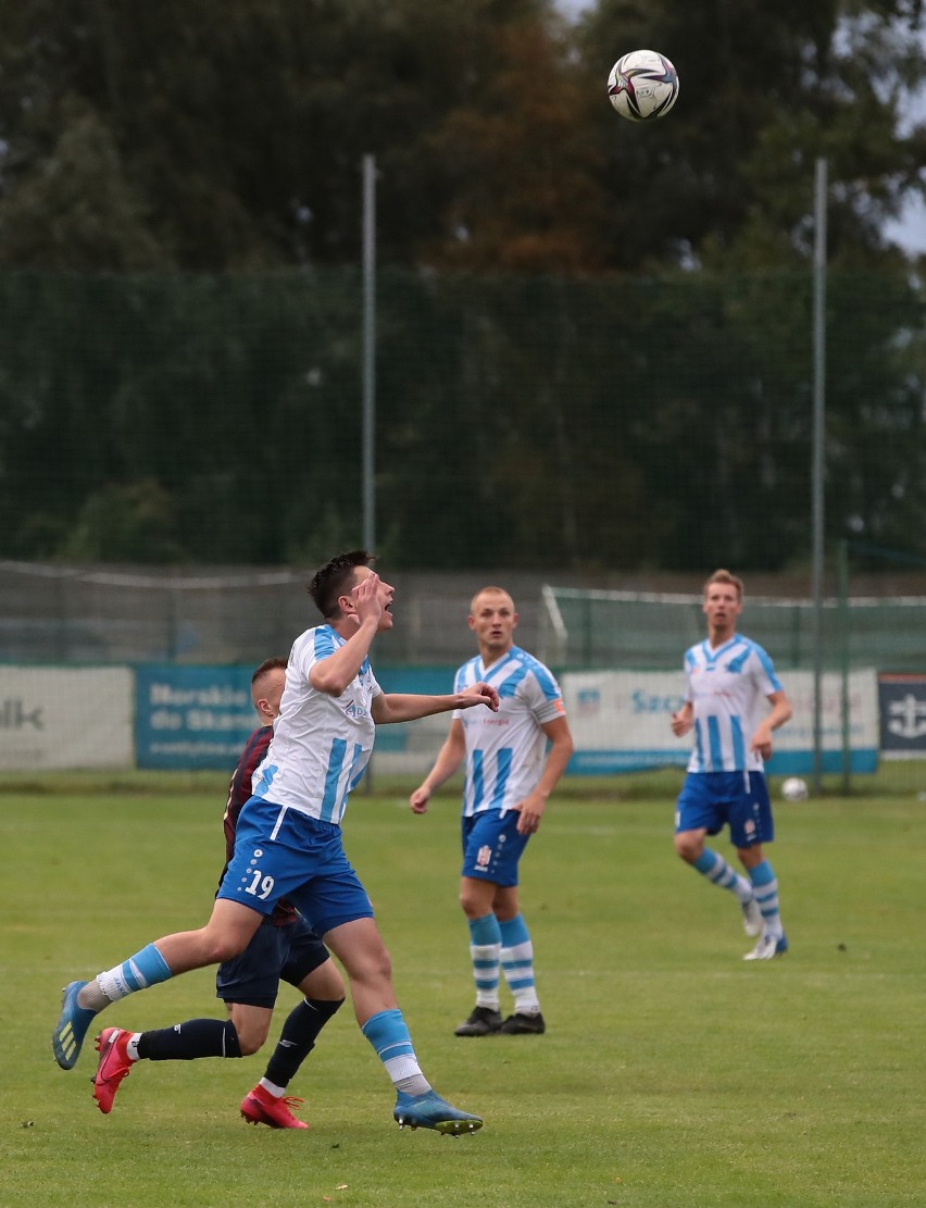 III liga: Remis w derbach Szczecina. Gol w ostatnich minutach. ZDJĘCIA