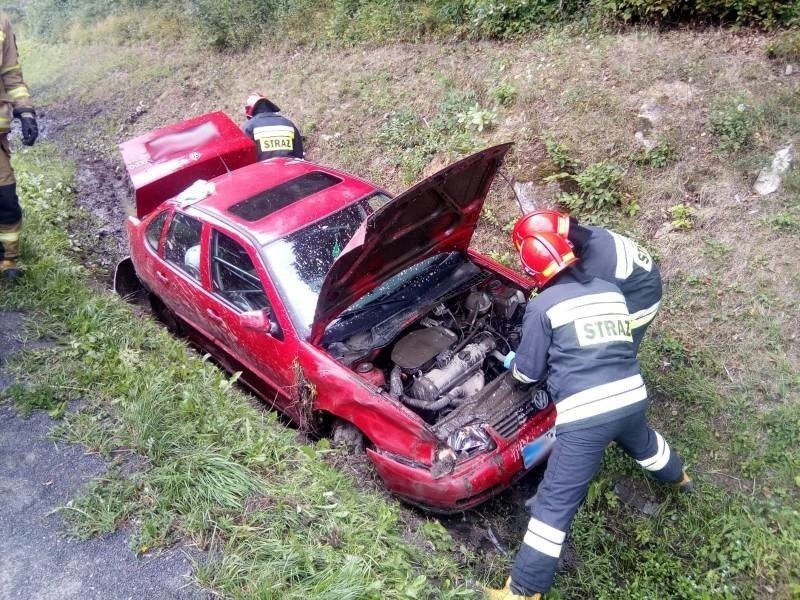 DK 75. Wypadek zablokował szosę krakowską w Łososinie Dolnej [ZDJĘCIA]