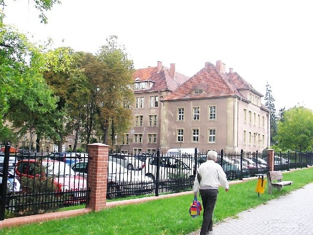 Nieistniejące Liceum Pedagogiczne w Inowrocławiu mieściło się w tym budynku, gdzie dziś ma siedzibę m.in. III LO im. Królowej Jadwigi