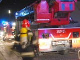 Pożar na Elewatorskiej. Pracownicy sami gasili płomienie
