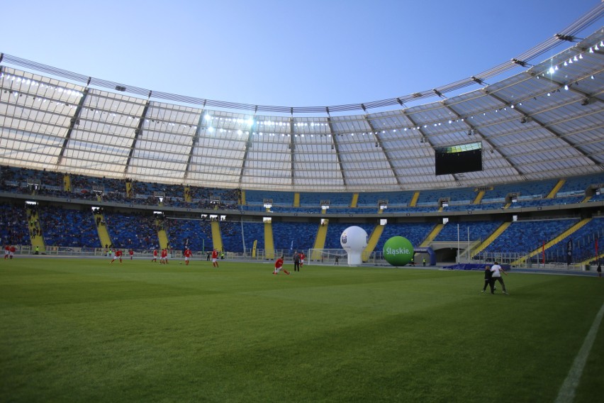 Jedną z atrakcji Dnia Otwartego Stadionu Śląskiego był mecz...
