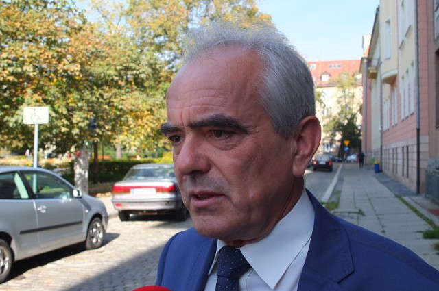 Poseł Tadeusz Jarmuziewicz, kandydat PO na prezydenta Opola.