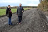 Rozpoczęła się przebudowa drogi powiatowej w Woli Wiśniowej w gminie Włoszczowa. Zobaczcie zdjęcia
