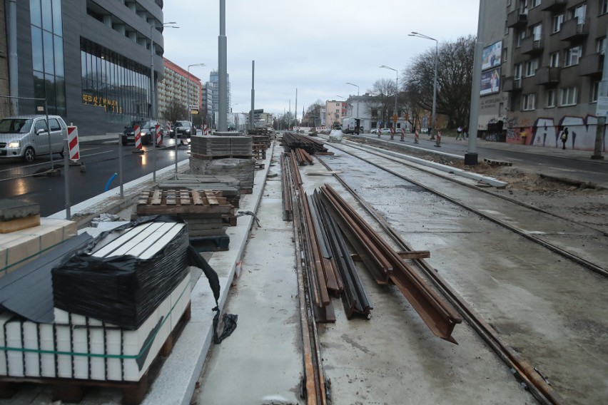 Koniec prac "rewolucji torowej" nie w styczniu, a dopiero w wakacje