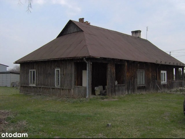 Cena: 48 500 złPowierzchnia:78 m²Powierzchnia działki:803 m²Budynek leży około 20 km na północ od centrum Częstochowy. Aktualny stan techniczny budynku do kapitalnego remontu.Zobacz kolejne zdjęcia. Przesuwaj zdjęcia w prawo - naciśnij strzałkę lub przycisk NASTĘPNE