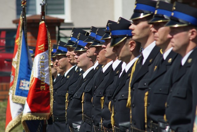 Poznań: Strażacy świętują, a minister obiecuje podwyżki