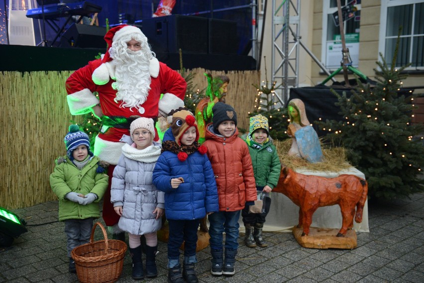 Spotkanie z Mikołajem to ogromna frajda dla najmłodszych.