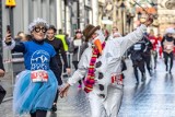 Kraków. Najfajniejszy bieg na świecie. Szalone przebrania, fantazyjne stroje, świetna zabawa. Oto 17. Krakowski Bieg Sylwestrowy [ZDJĘCIA]