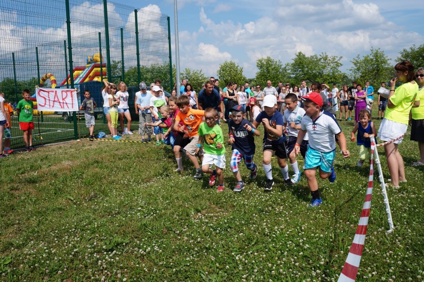 Piknik rodzinny w Nadrybiu dla okolicznych mieszkańców