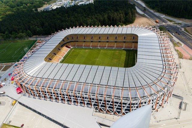 Tegoroczne przychody stadionu będą o 1 mln 81,9 tys. zł niż szacowano. Oczywiście przez pandemię. 