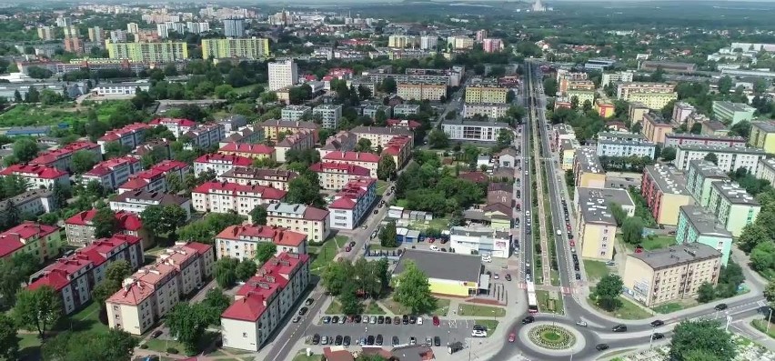 Dąbrowa Górnicza jest największym powierzchniowo miastem...