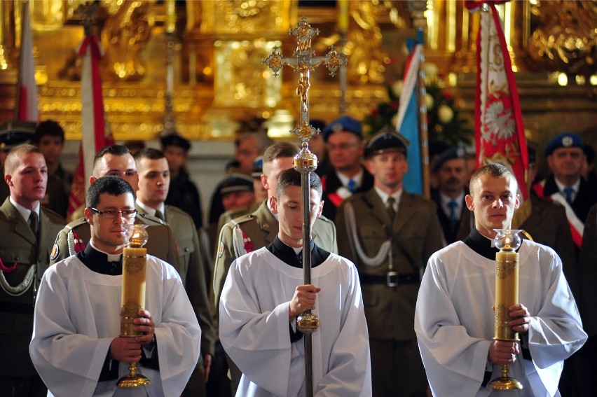 Święto Niepodległości 2015. Msza za Ojczyznę w kościele św....