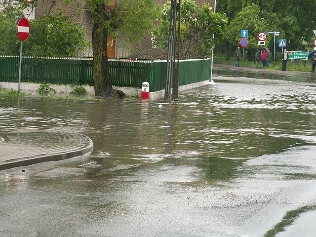 Praszka pod wodą - 18 maja 2010.
Nowe zdjecia