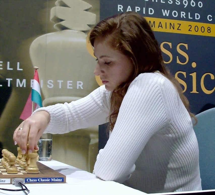 Najwybitniejsza w historii szachistka, Wegierka Judit...