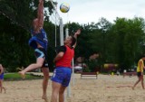Turniej drużyn mieszanych na plaży w Rudniku. Pograj w siatkówkę w niedzielę!