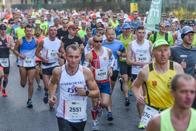 W niedzielę, 20 października o godz. 9, rozpocznie się 20. PKO Poznań Maraton. W najsłynniejszym poznańskim biegu weźmie udział prawie 7 tys. osób. Dla większości z nich nie będzie to pierwszy start na dystansie 42 km i 195 m. 