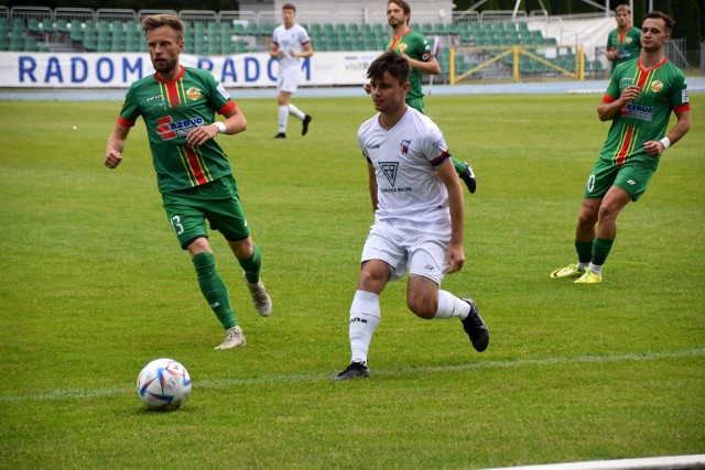 Mecz Broń Radom - Lechia Tomaszów Mazowiecki. Więcej na kolejnych zdjęciach.