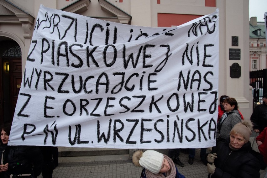 W styczniu działkowcy protestowali przed poznańskim Urzędem...