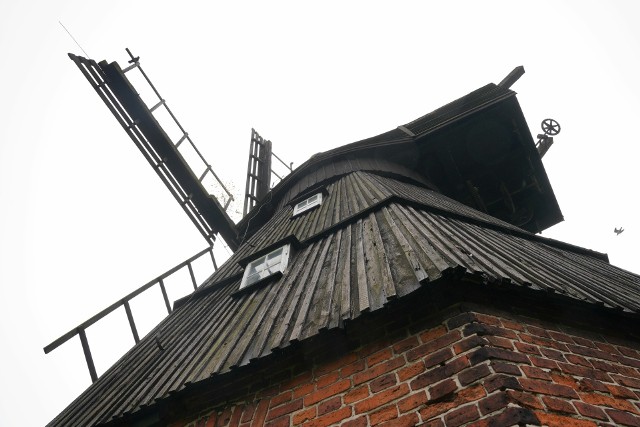 Miasto Tczew unieważniło przetarg na wykonanie dokumentacji oraz pierwszego etapu remontu zabytkowego XIX-wiecznego wiatraka holenderskiego w Tczewie. Nikt nie złożył oferty.