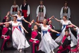 Piękne pieśni, barwne tańce w koncercie patriotycznym Ziemi Bydgoskiej 