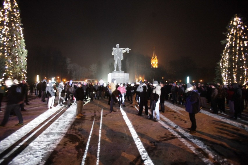 Manifestacja przeciw "cygańskiej przestępczości" w Zabrzu. Organizatorzy staną przed sądem [ZDJĘCIA]